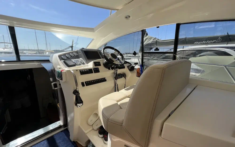 slider 3 Jeanneau Prestige 42