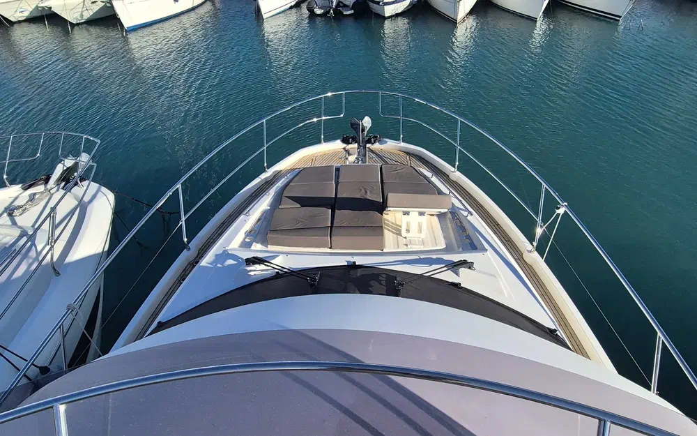 slider 17 Prestige Yachts Prestige 460 Fly