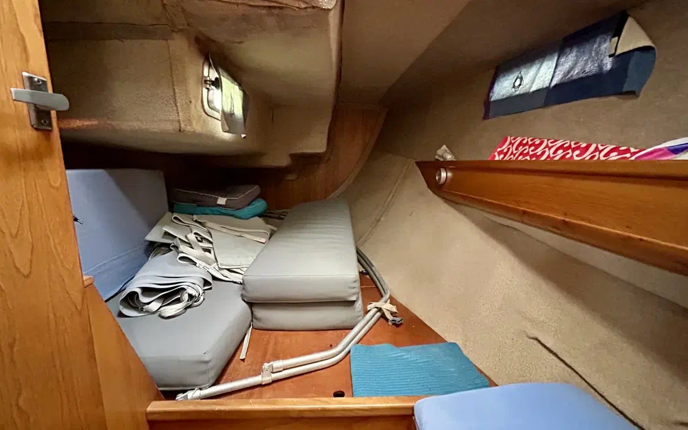 slider 12 Kirie Feeling 920