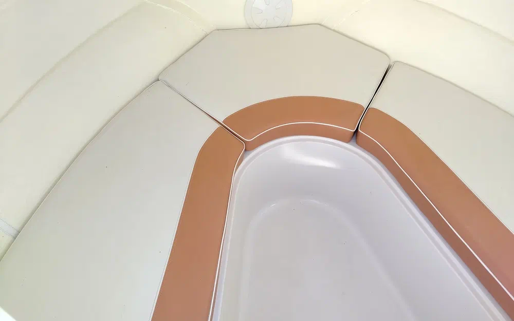 slider 12 Quicksilver 470 Cruiser