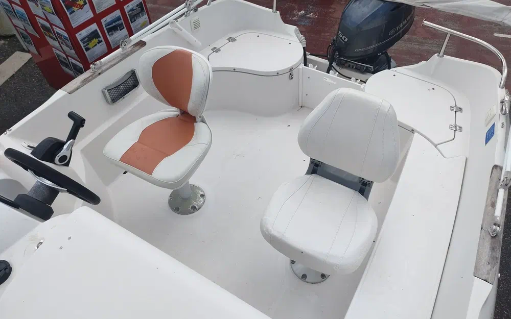 slider 8 Quicksilver 470 Cruiser