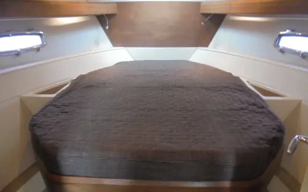 slider 13 Sealine SC 35