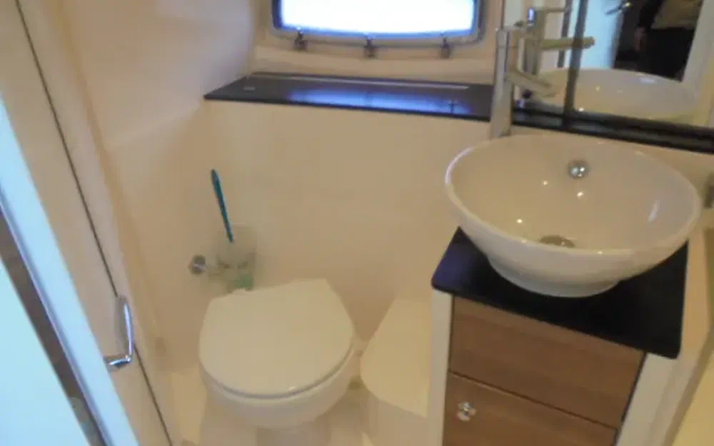 slider 16 Sealine SC 35