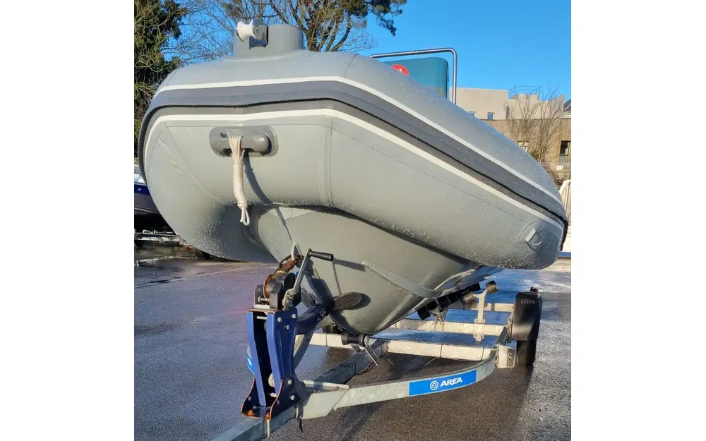 slider 3 3D Tender Stealth RIB 500