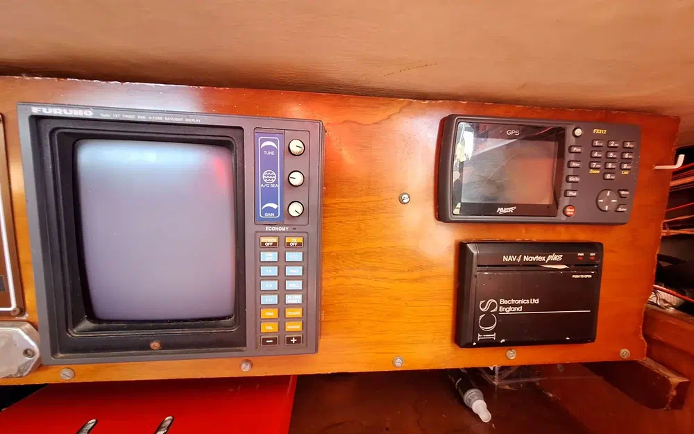 slider 10 Amel Euros 39