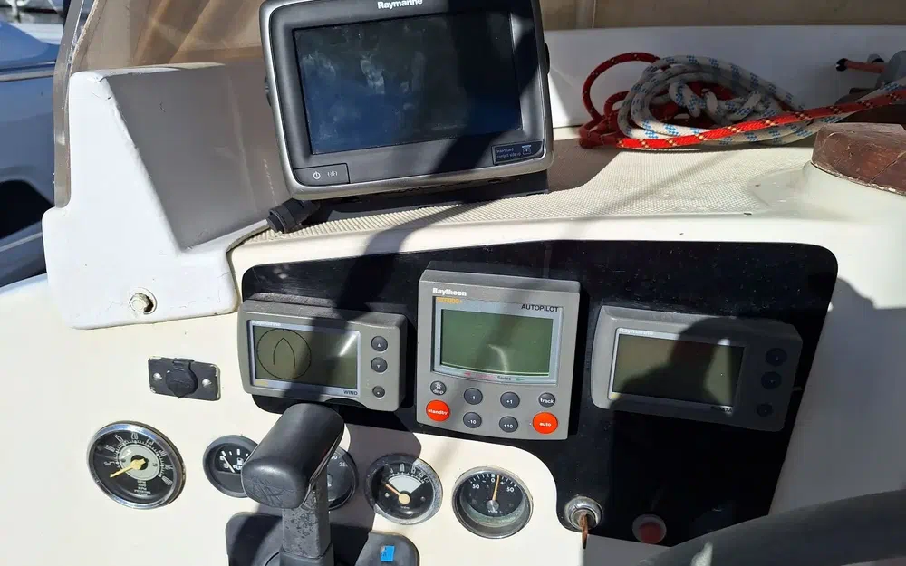 slider 13 Amel Euros 39