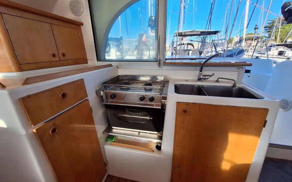 slider 13 Lagoon 380