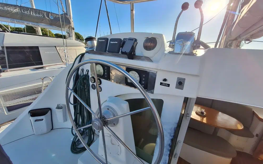 slider 15 Lagoon 380