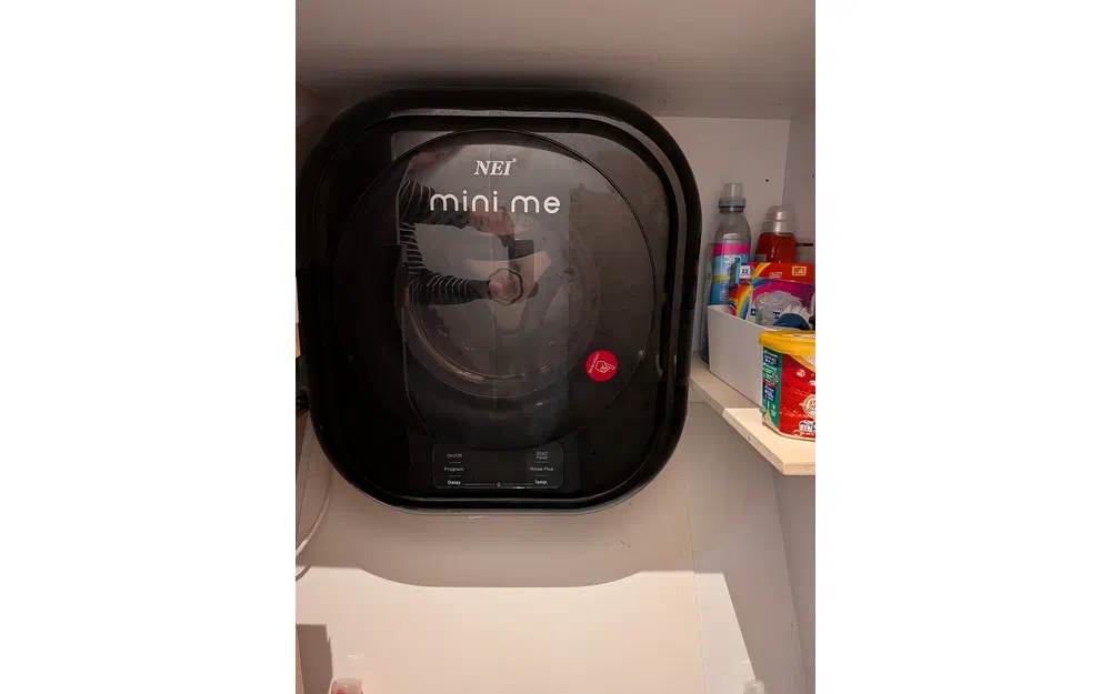 slider 90 Fountaine Pajot Astrea 42