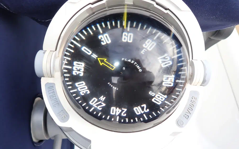 slider 13 Beneteau Oceanis 393 Clipper