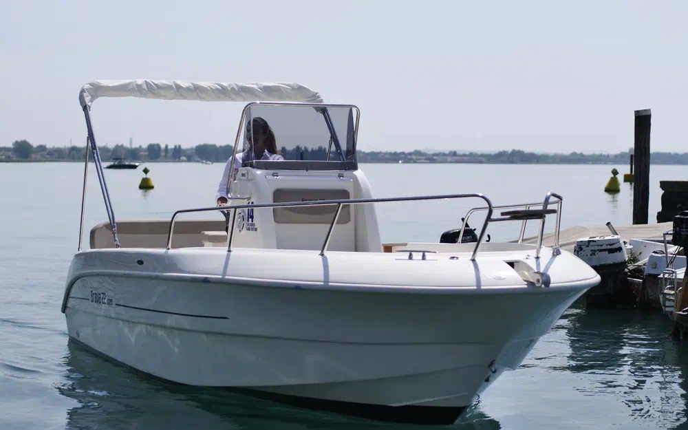 slider 4 Mingolla Brava 22