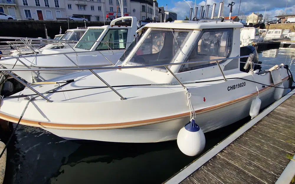 slider 10 Guymarine GM 580