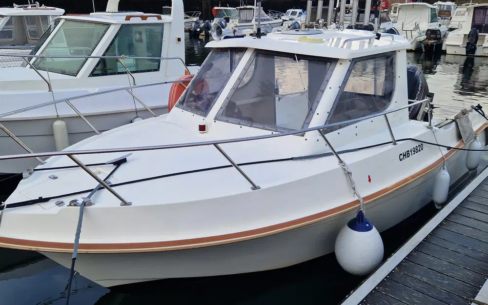 slider 5 Guymarine GM 580