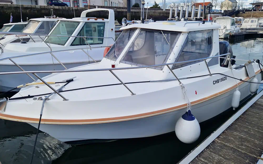 slider 8 Guymarine GM 580