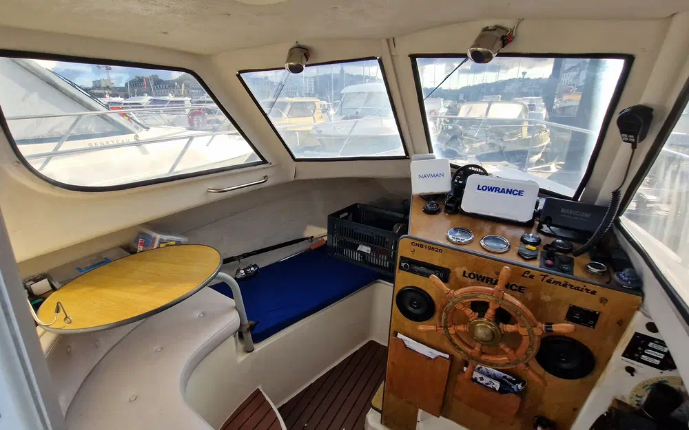 slider 4 Guymarine GM 580