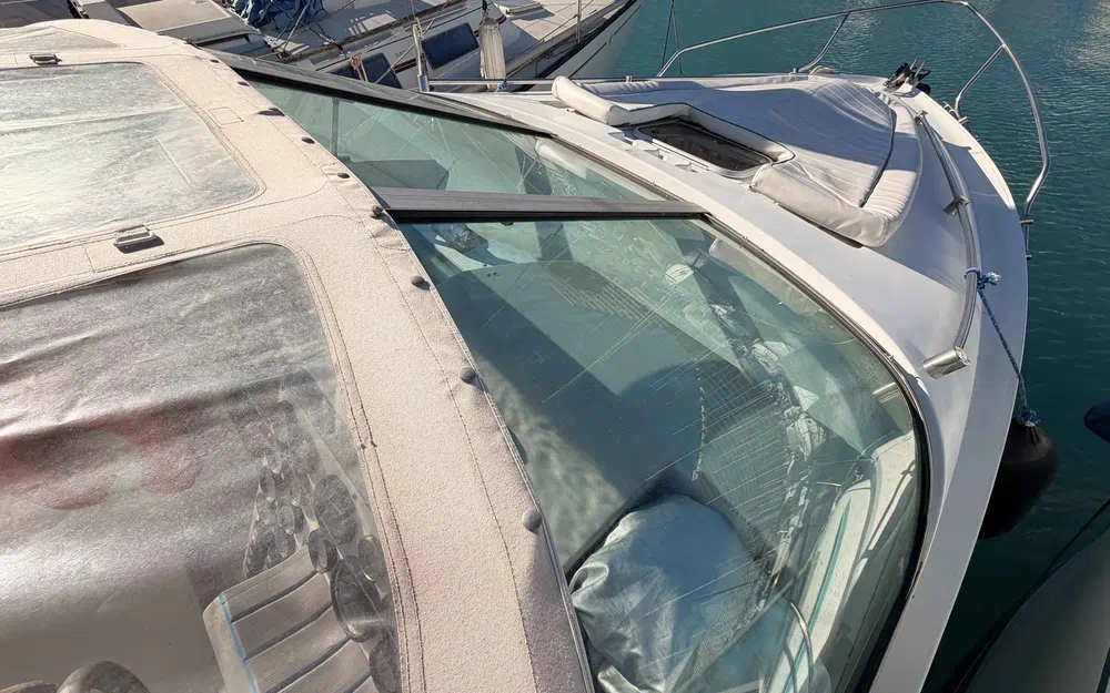 slider 9 Jeanneau Yarding 27