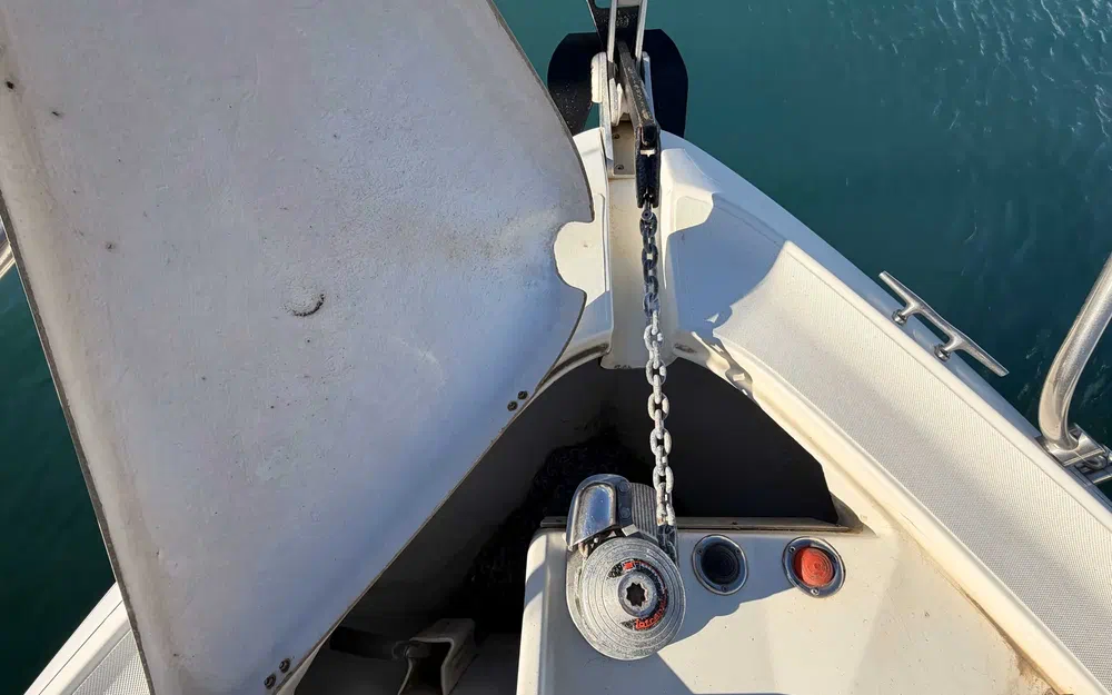 slider 8 Jeanneau Yarding 27