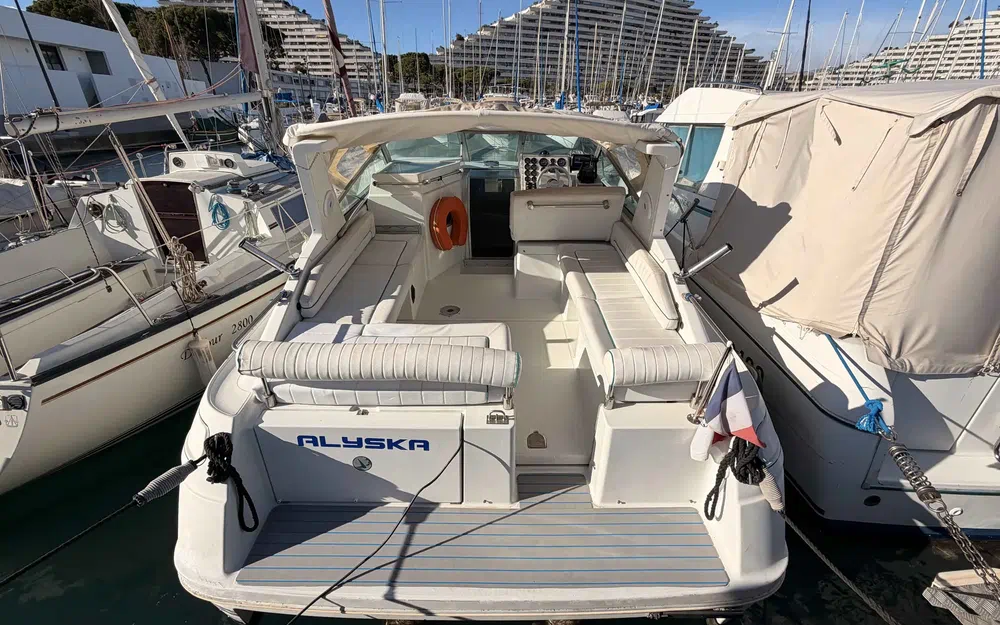 slider 1 Jeanneau Yarding 27