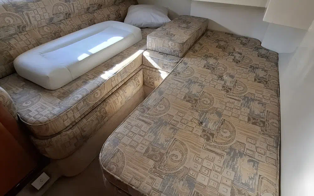 slider 9 Sealine 360