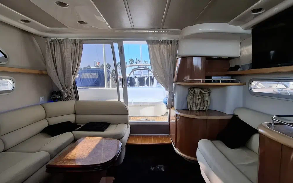 slider 15 Sealine 360