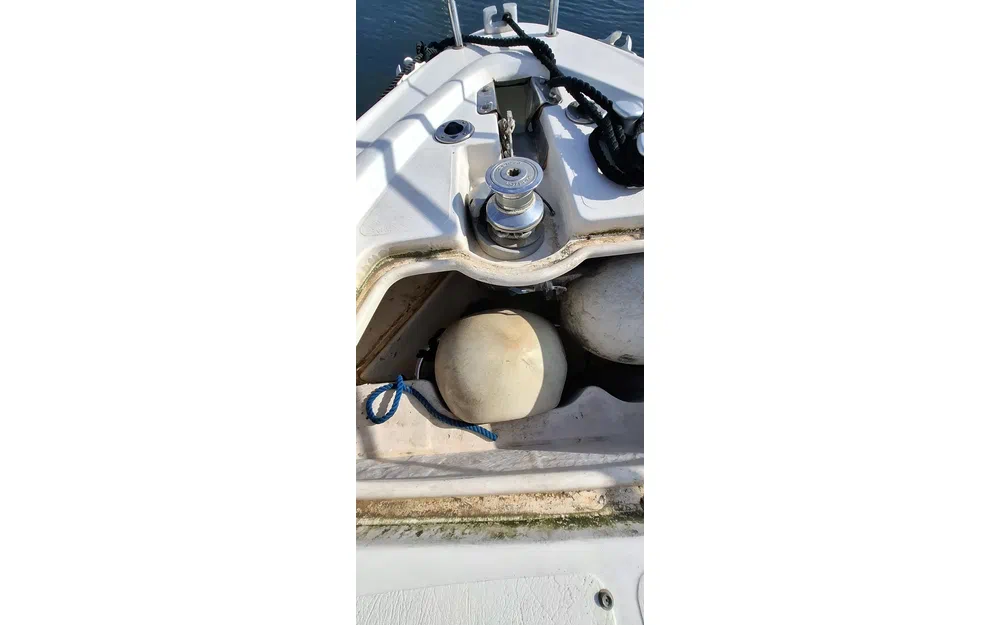 slider 22 Sealine 360