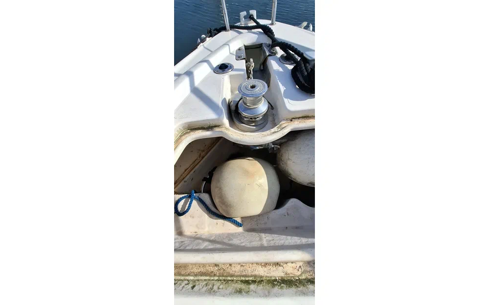 slider 23 Sealine 360