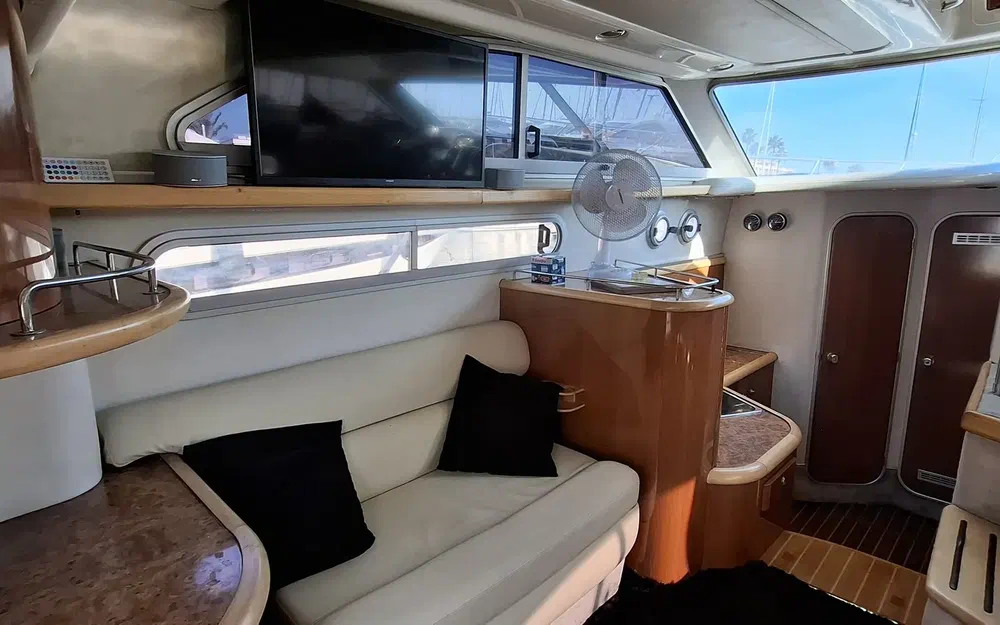 slider 4 Sealine 360