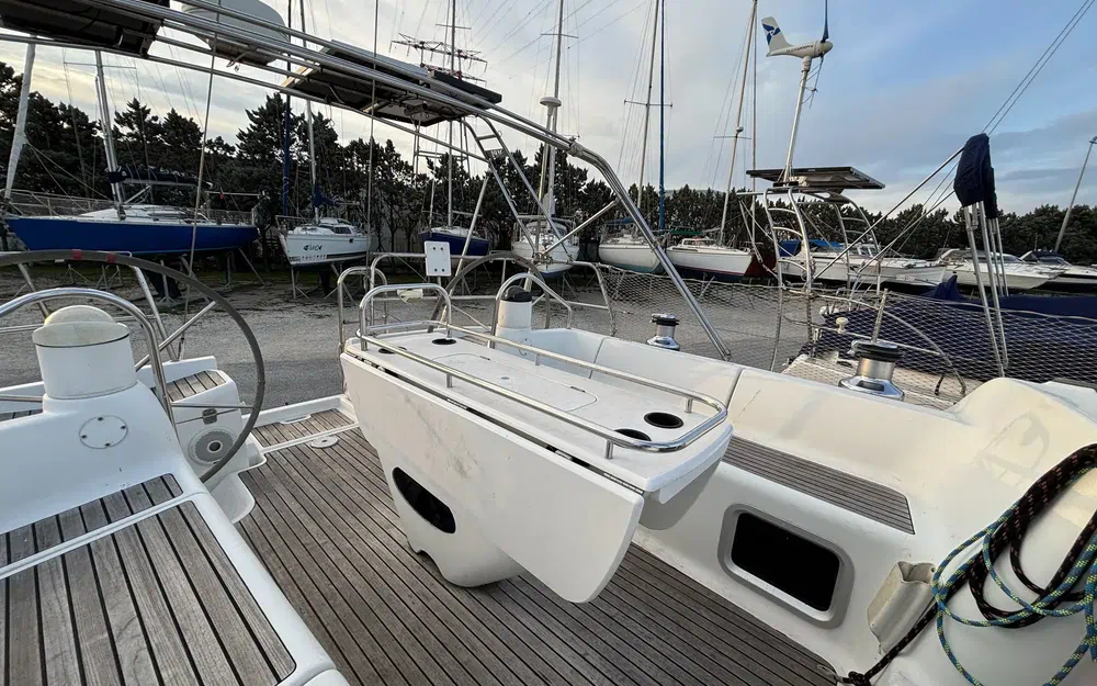 slider 12 Jeanneau Sun Odyssey 39