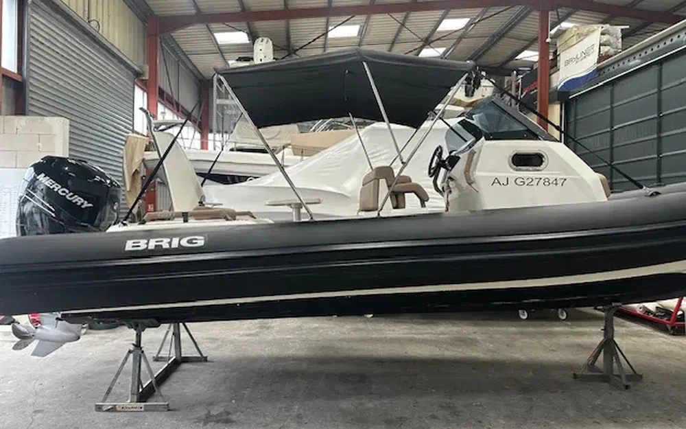 slider 0 Brig Eagle 8