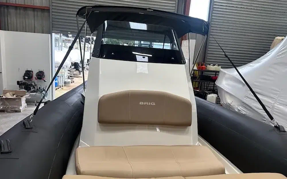 slider 19 Brig Eagle 8