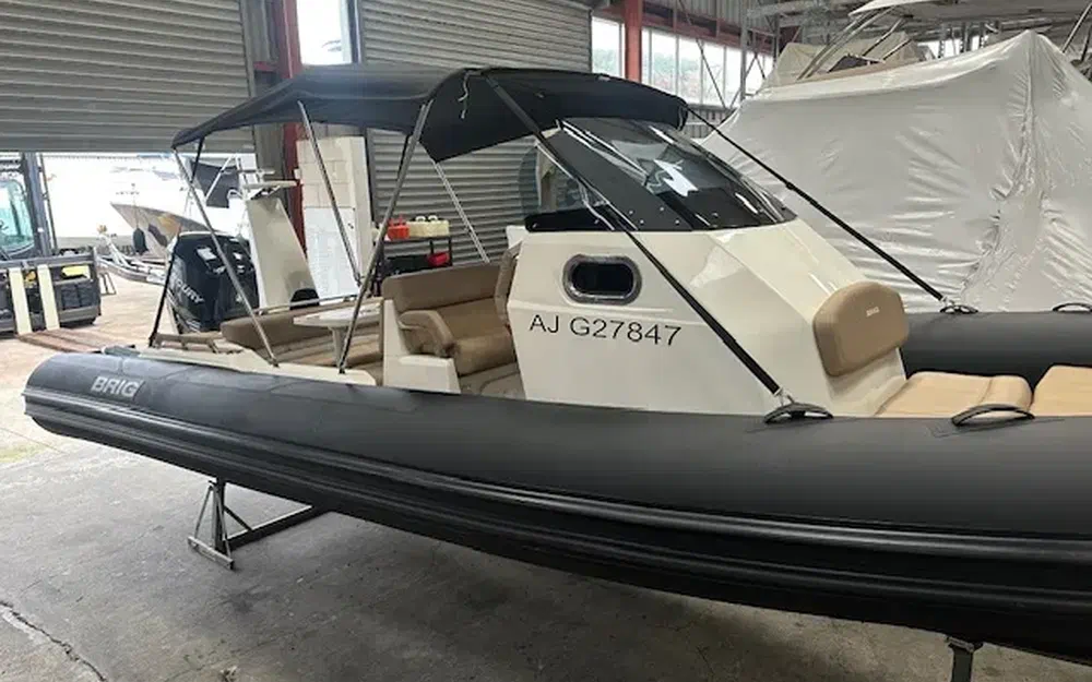 slider 23 Brig Eagle 8