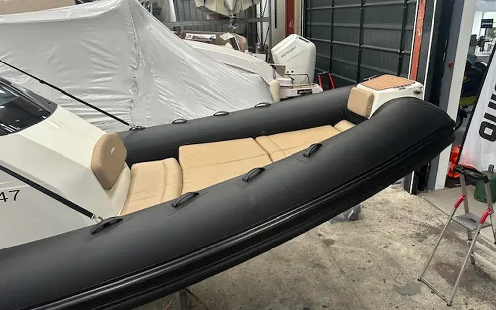 slider 25 Brig Eagle 8