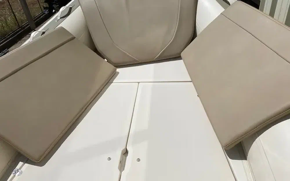 slider 20 Asso Myth 75