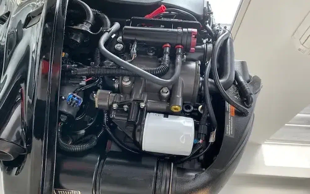 slider 5 Asso Myth 75