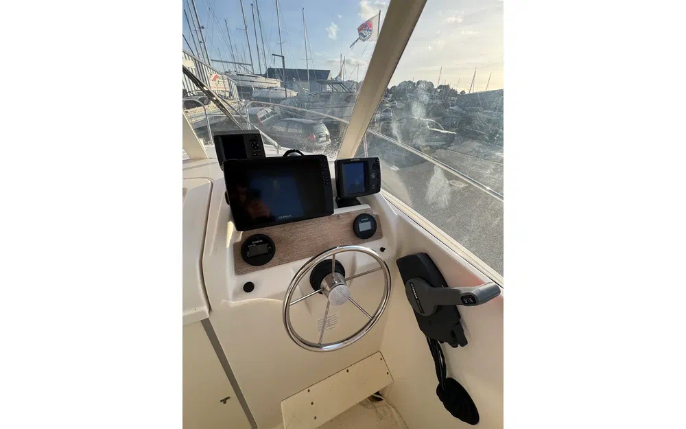 slider 4 Jeanneau Merry fisher 585 marlin