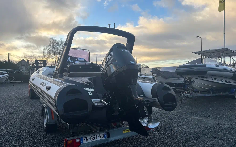 slider 9 Brig Eagle 650 H