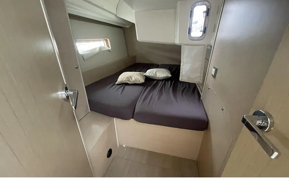 slider 11 Beneteau Oceanis 40.1