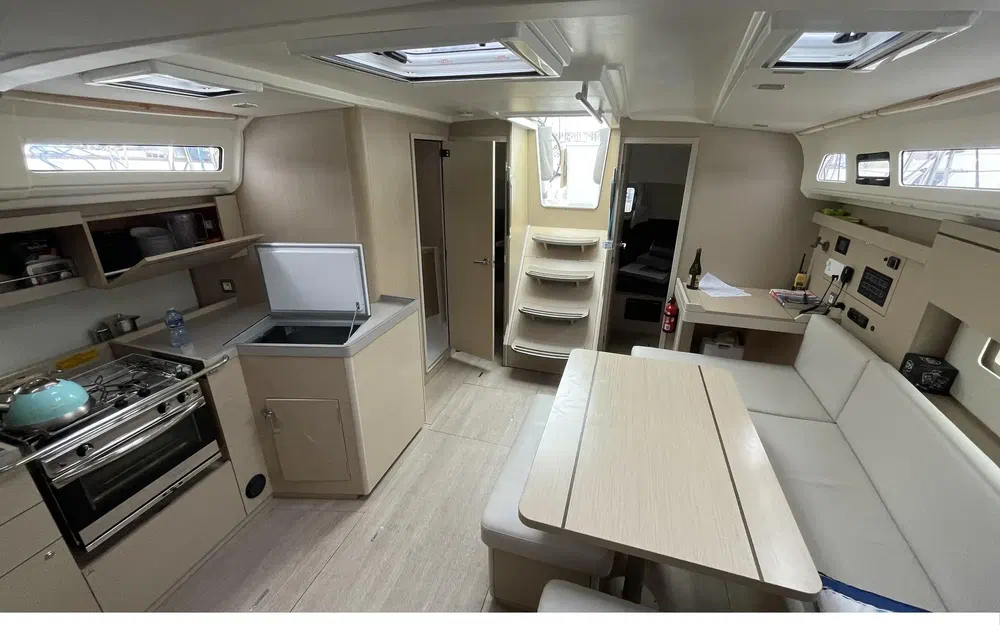 slider 13 Beneteau Oceanis 40.1