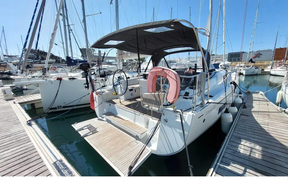 slider 1 Beneteau Oceanis 40.1