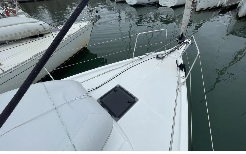 slider 7 Beneteau Oceanis 40.1