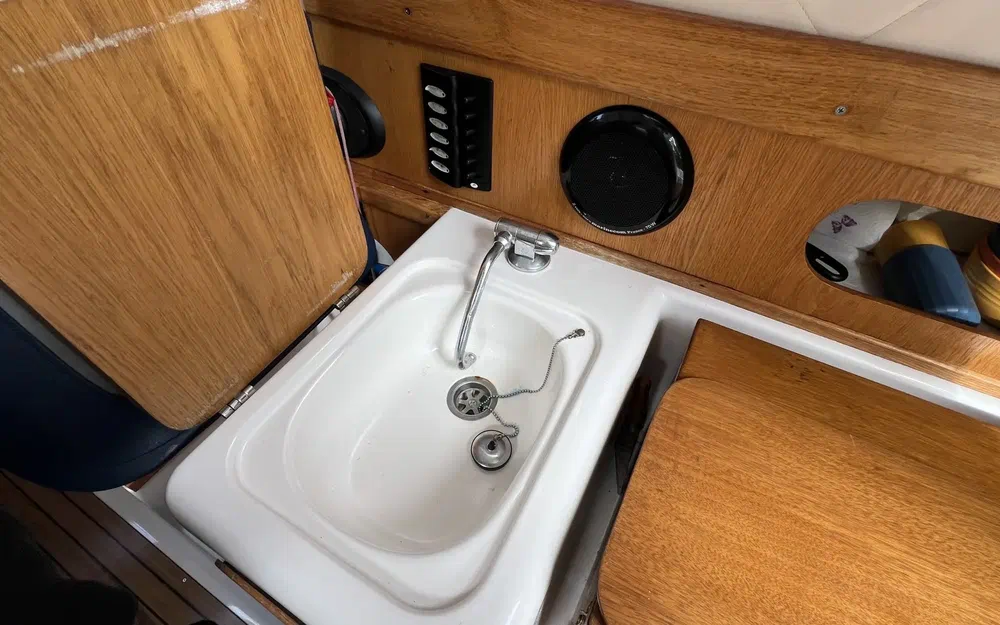 slider 14 Quicksilver 650 Cruiser