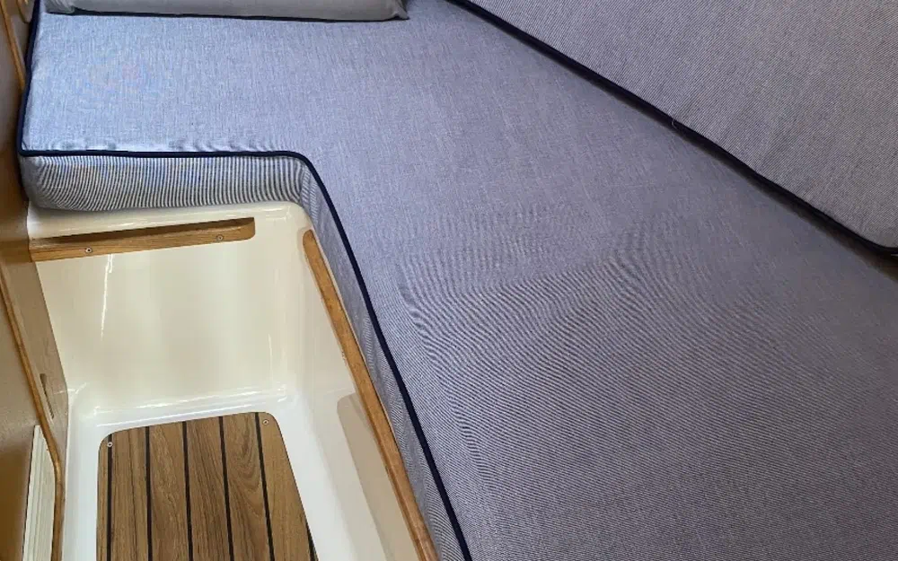 slider 4 Quicksilver 650 Cruiser