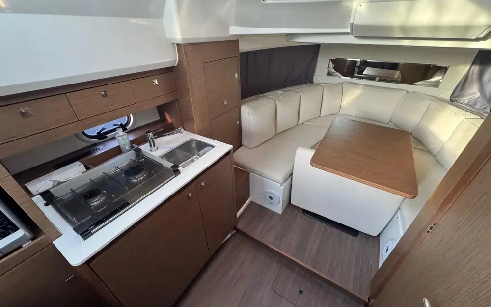 slider 14 Jeanneau Cap Camarat 10.5 WA