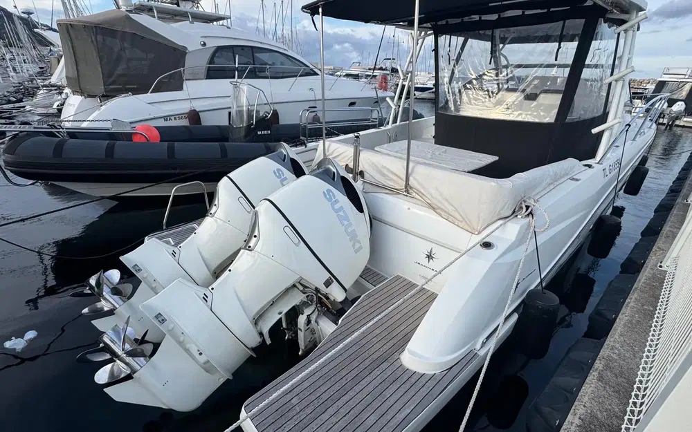 slider 1 Jeanneau Cap Camarat 10.5 WA