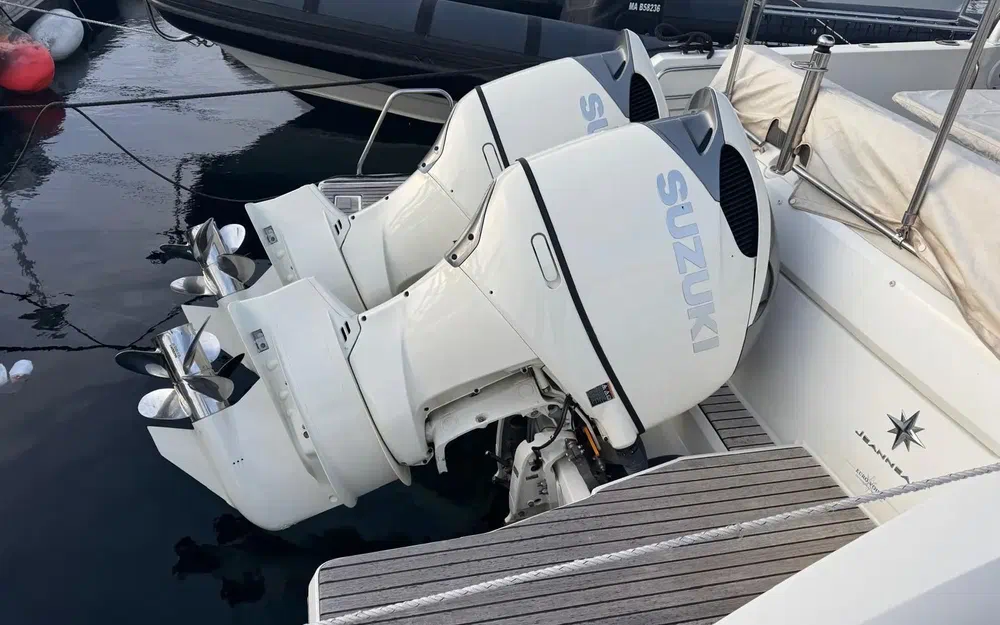 slider 2 Jeanneau Cap Camarat 10.5 WA