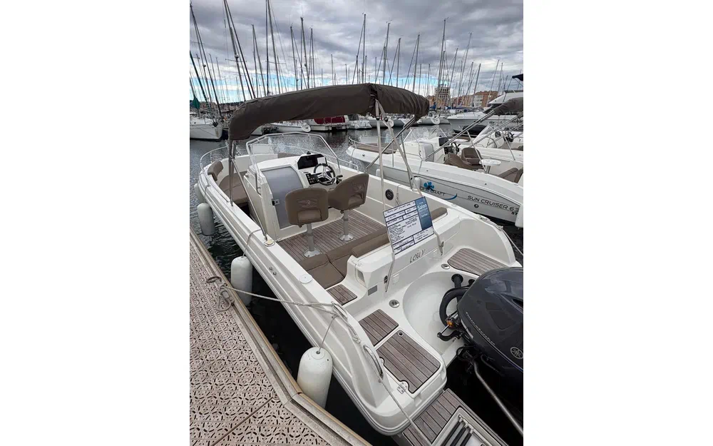 slider 12 Pacific Craft 625 Open