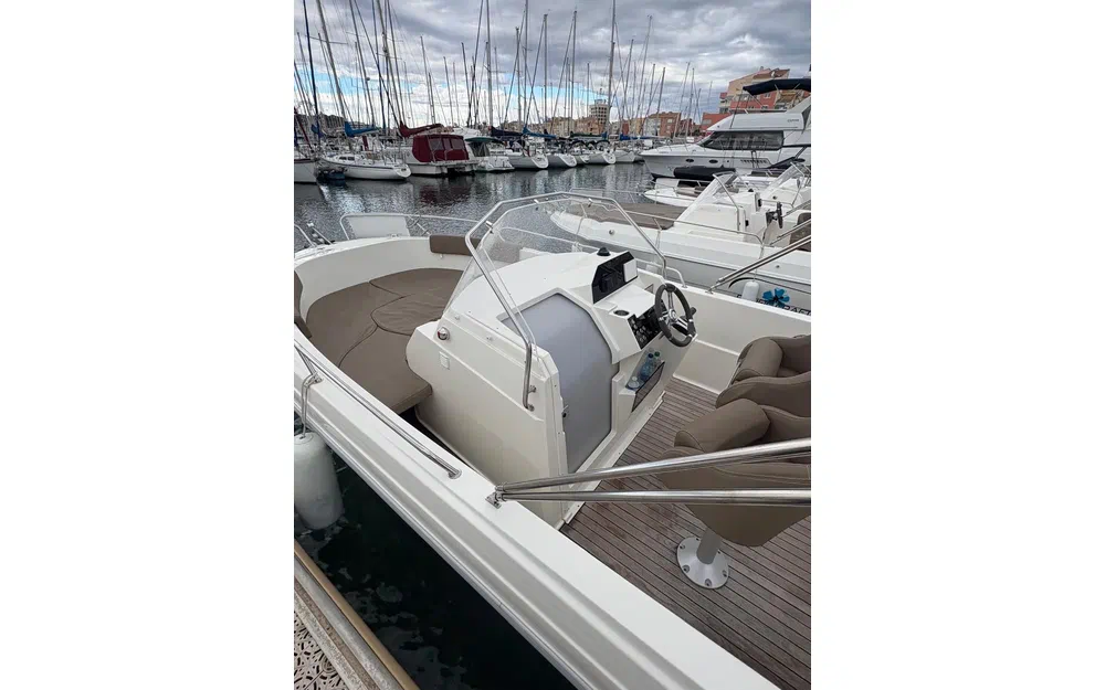 slider 13 Pacific Craft 625 Open