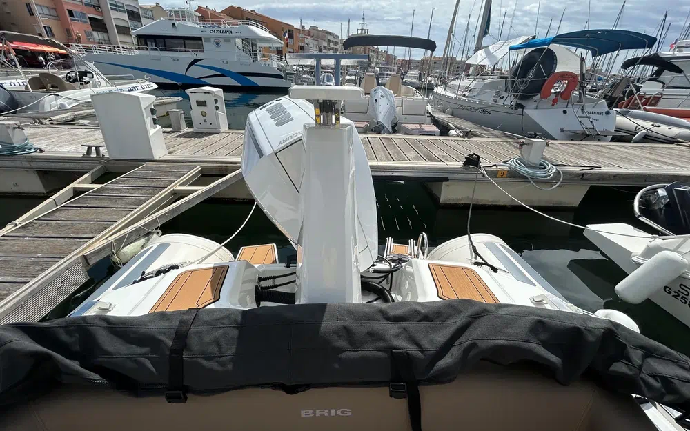 slider 4 Brig EAGLE 6.7 hypalon