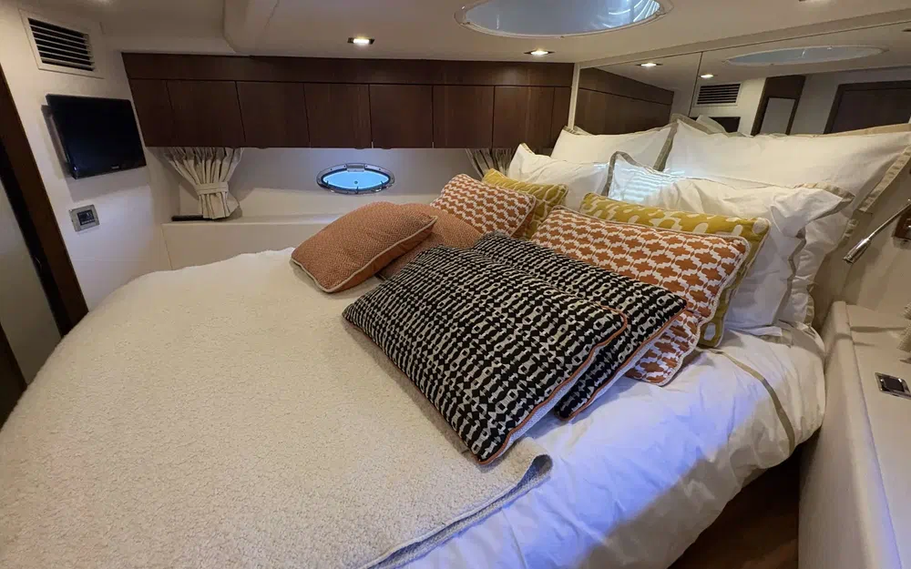 slider 11 Sunseeker Portofino 48