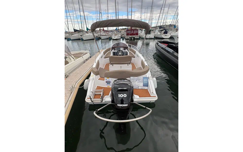 slider 14 Marinello Fisherman 17